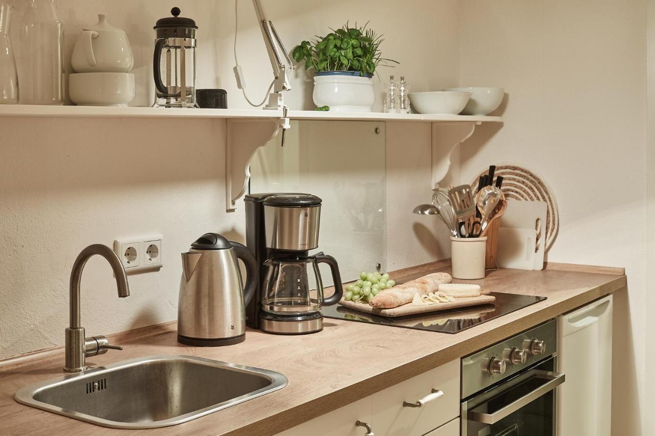 Gut Hohenstein - Platanenappartment Barkelsby Ngoại thất bức ảnh